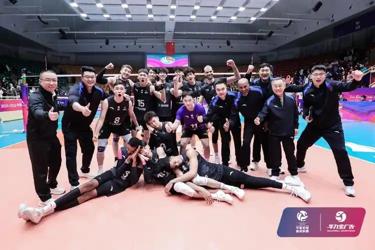西班牙乙级联赛：阿尔梅里亚 VS 莱万特